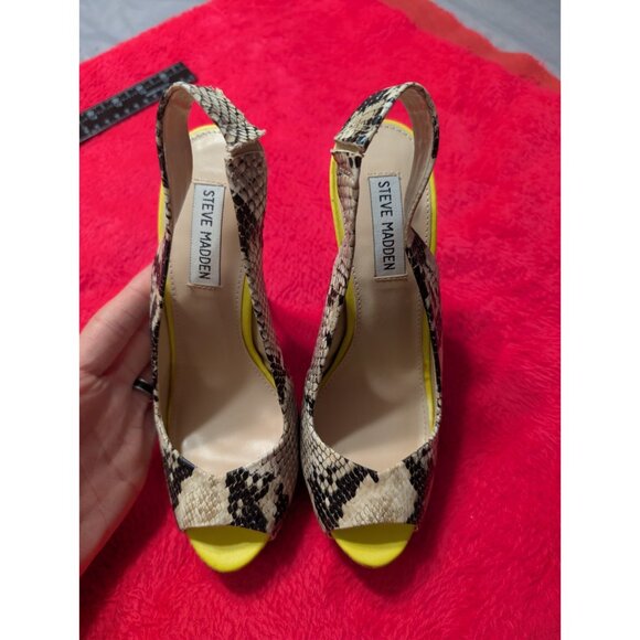 Steve Madden ADIN Snakeskin Neon Yellow Platform Peep Toe Slingback Heels 8M - Picture 3 of 9